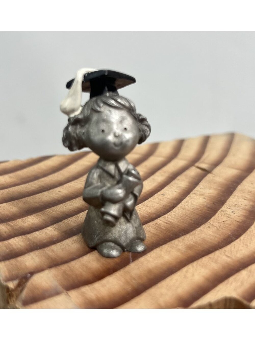 Pewter Miniature Figurine Girl Graduate w/Diploma Cap 1983 Spoontiques S870